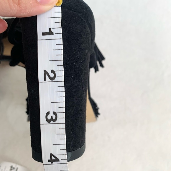 Pelle Moda Women's Faye Heel Sandal - Picture 9 of 11